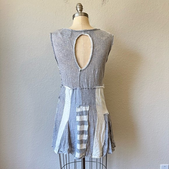 NWOT DESIGUAL Sleeveless Striped Patch Style V-Neck Tunic Top Grey - Picture 6 of 12
